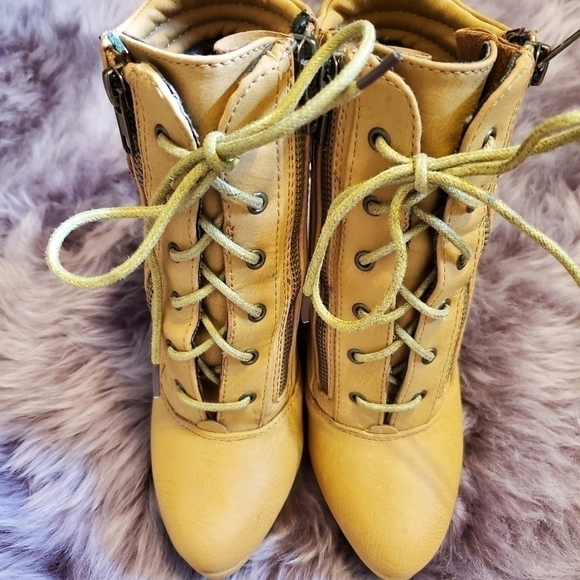 Madden ankle boots size 6 - Picture 2 of 4